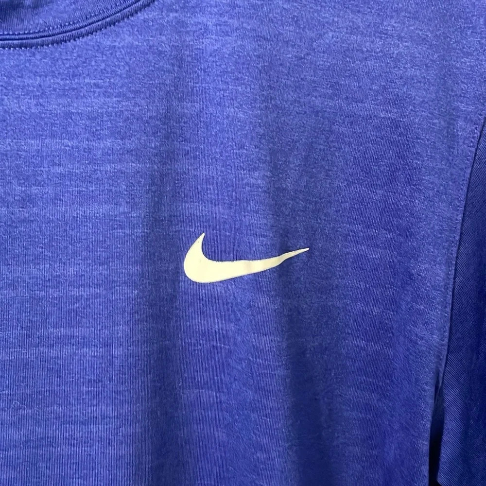 💰Nike Dri-Fit Short Sleeve Tank Royal Blue Size Medium - Picture 2 of 6